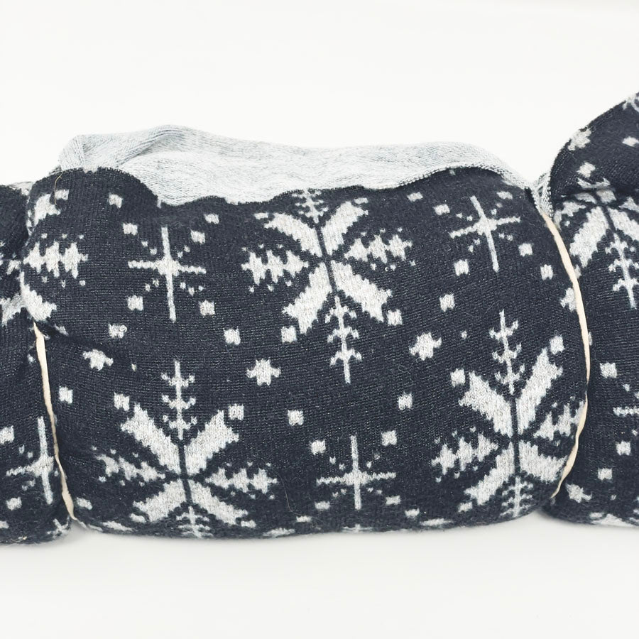 46" x 68" - Black Snowflake Jersey Fleece