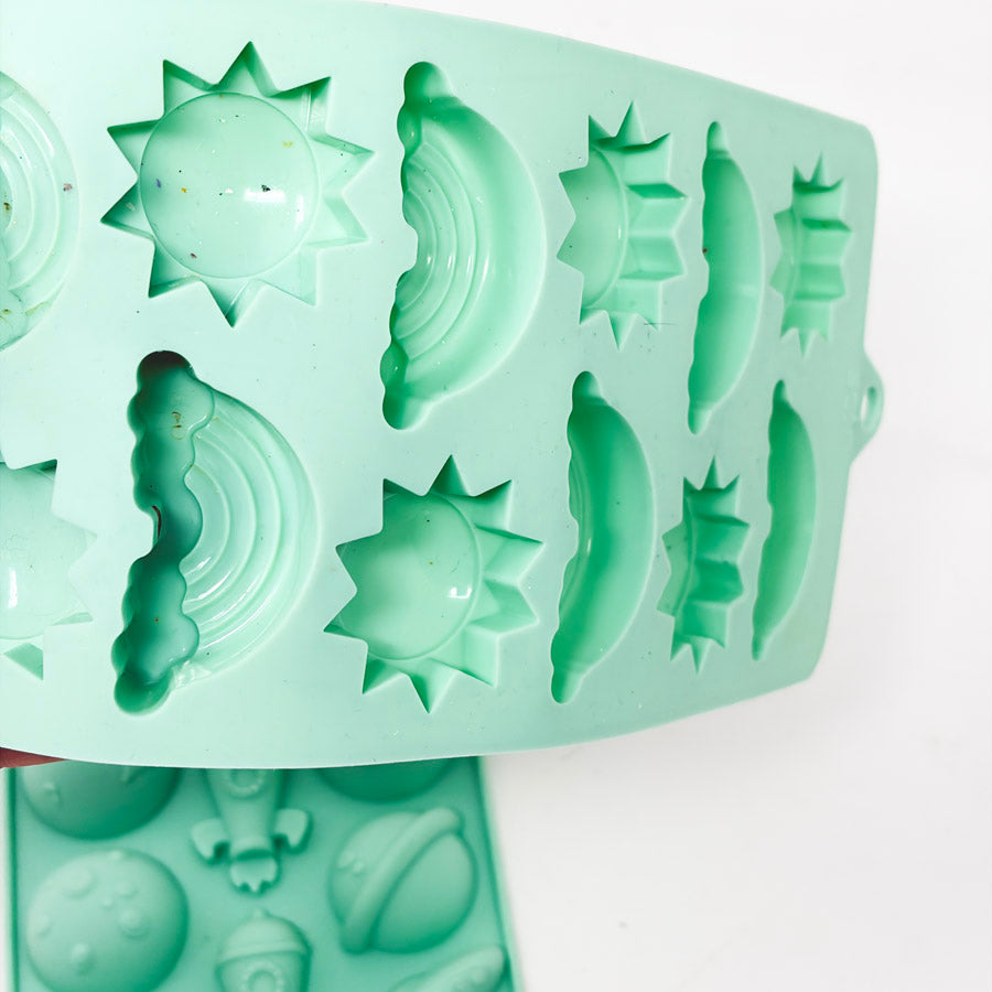 Melted Crayon Art: 1 pc Playful Silicone Mold