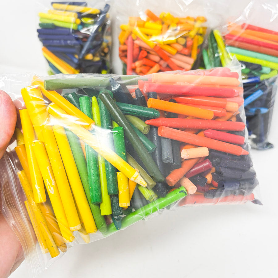 Melted Crayon Art: Deep Colors – Large Bag of Unwrapped Crayons