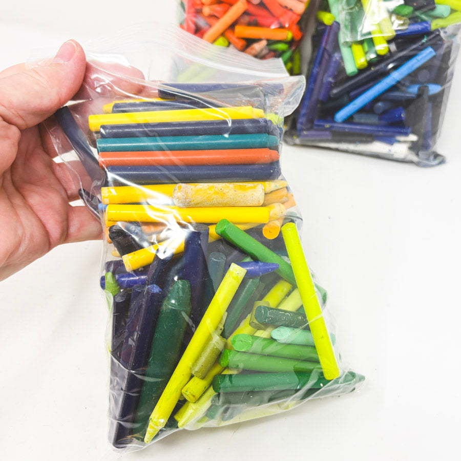 Melted Crayon Art: Deep Colors – Large Bag of Unwrapped Crayons