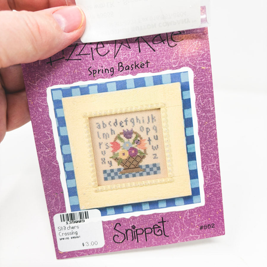 Lizzie Kate Snippet Cross Stitch Pattern & Charm