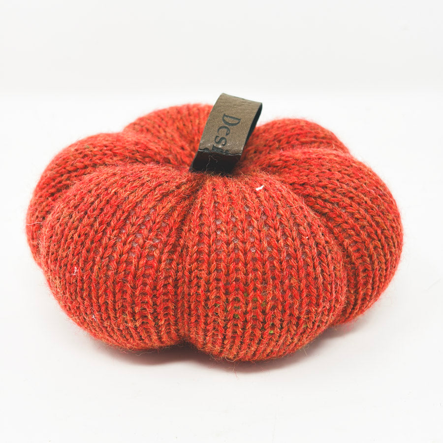 Tangerine Designs Pumpkin Pin Cushion