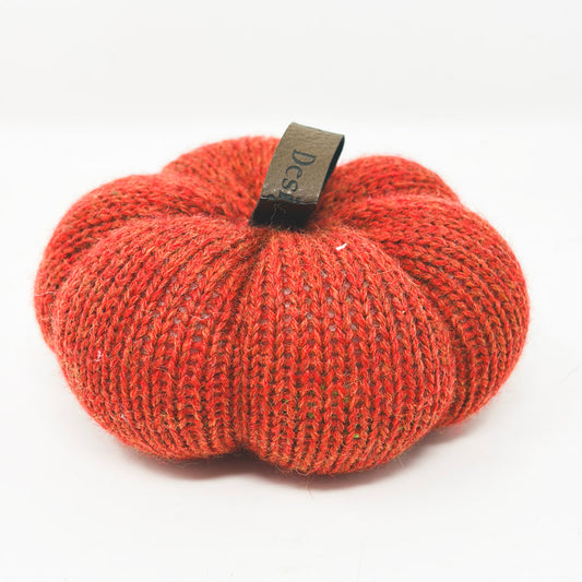 Tangerine Designs Pumpkin Pin Cushion