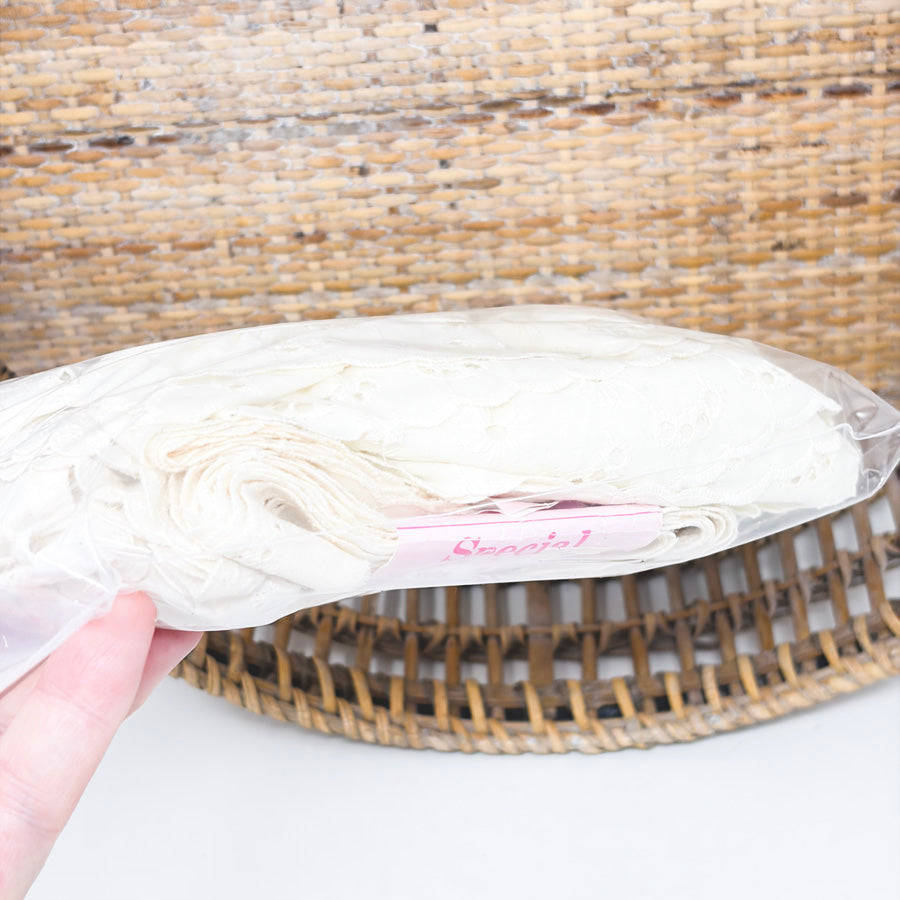 Cream Eyelet Trim Bundle