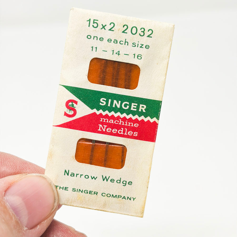 Singer Narrow Wedge Machine Needles (3)