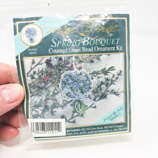 Mill Hill Spring Bouquet Glass Bead Ornament Kit - Forget-Me-Not