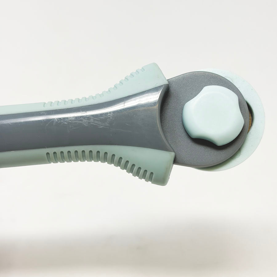 Rotary Cutter by Missouri Star Quilt Co.