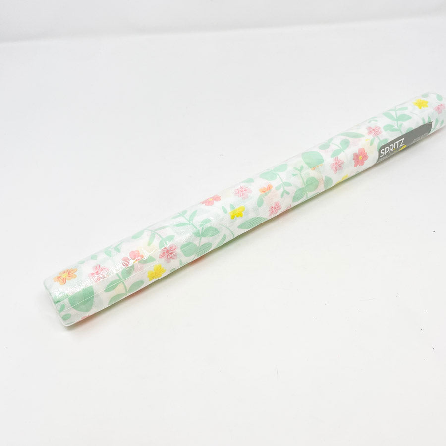 Spritz Vinyl Floral Party Table Runner