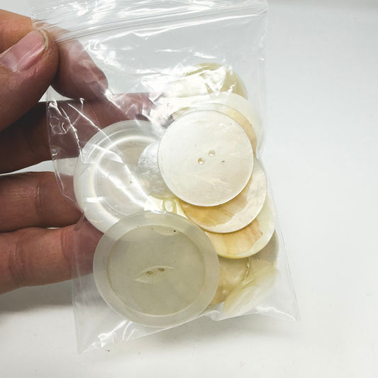 Medium Bag of Mixed Size White/Beige Buttons