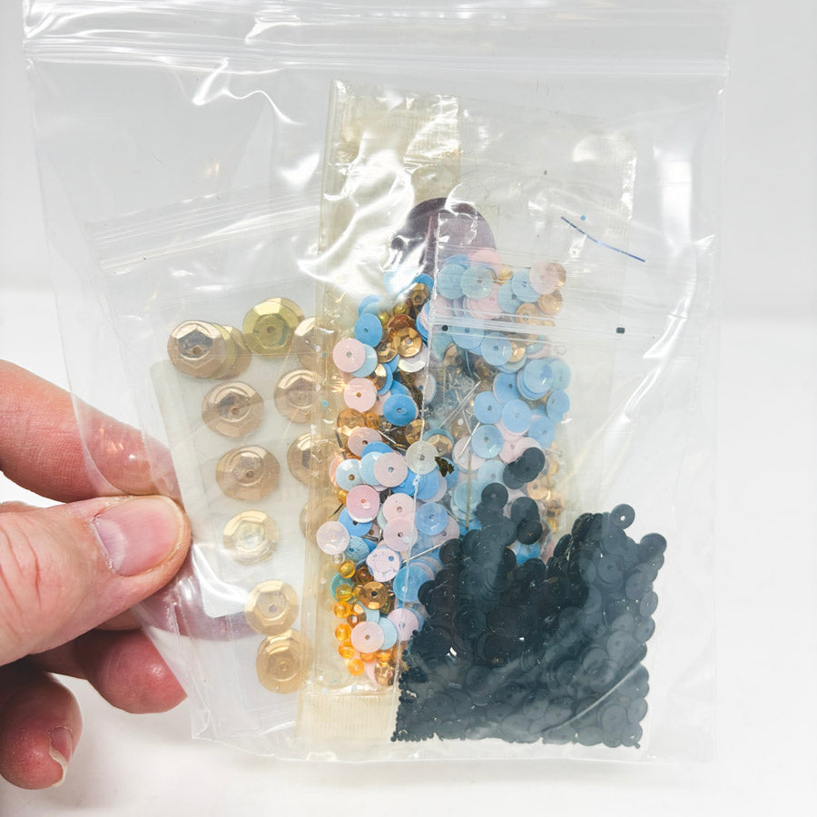 Close to the Heart Sequins Assortment - Gold