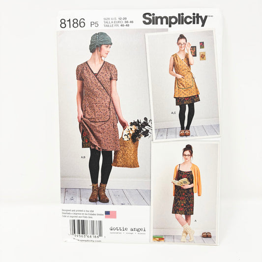 2016 Simplicity/Dottie Angel Sewing Pattern - Slip Dress - 8186 - Size 12-20