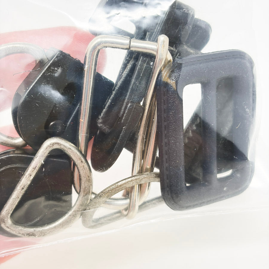 Buckle and Fastener Bundle