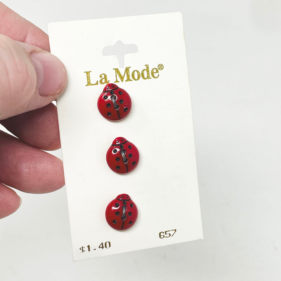 La Mode Ladybug Buttons