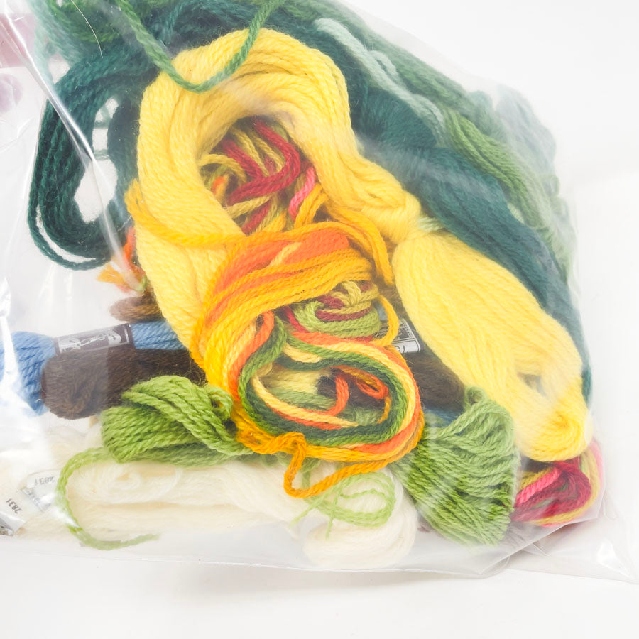 Assorted Crewel/Wool Yarn & Butterfly Organizer