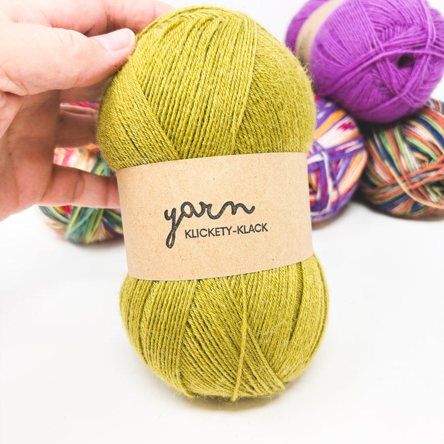 Unlabeled Sock Weight Yarn – Pick a Skein