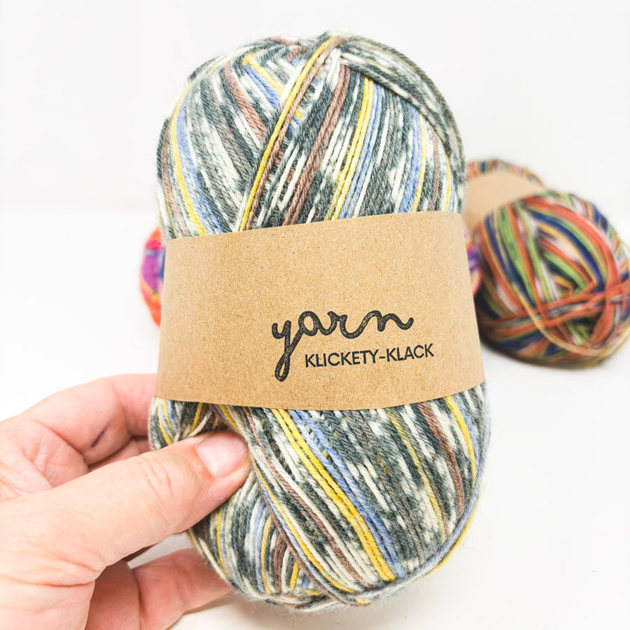 Unlabeled Sock Weight Yarn – Pick a Skein