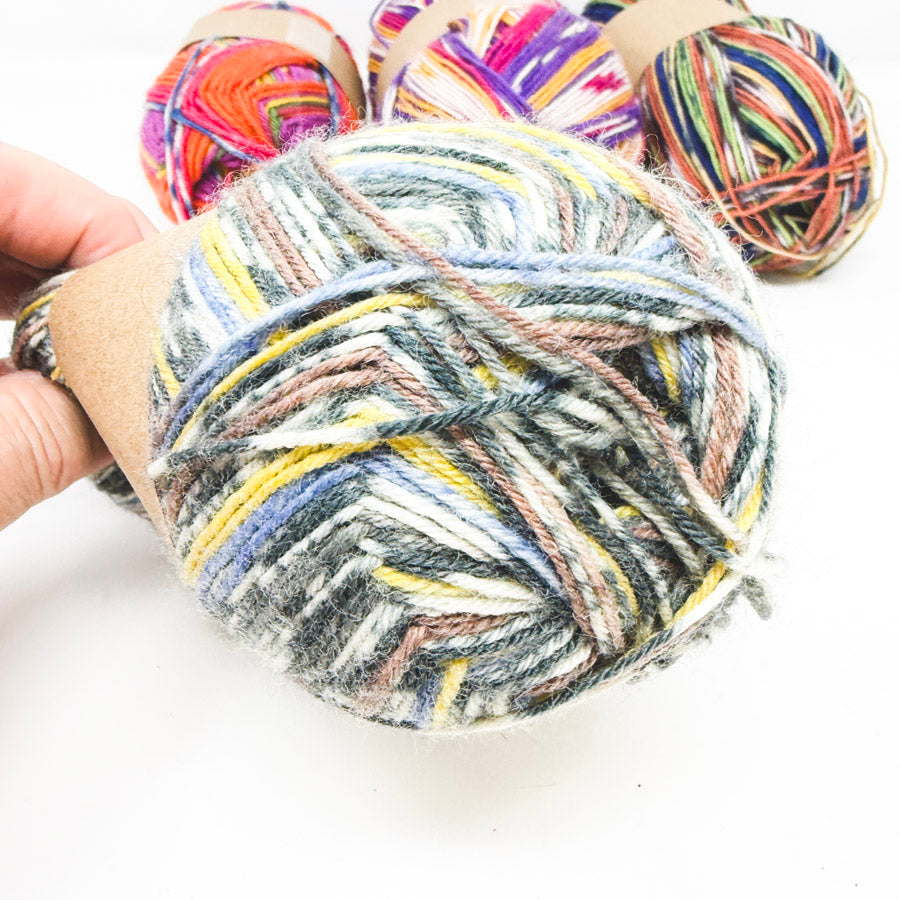Unlabeled Sock Weight Yarn – Pick a Skein