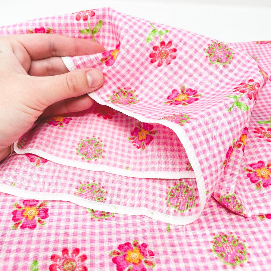 Appx 2 Yds Woven Pink Flower and Gingham Fabric