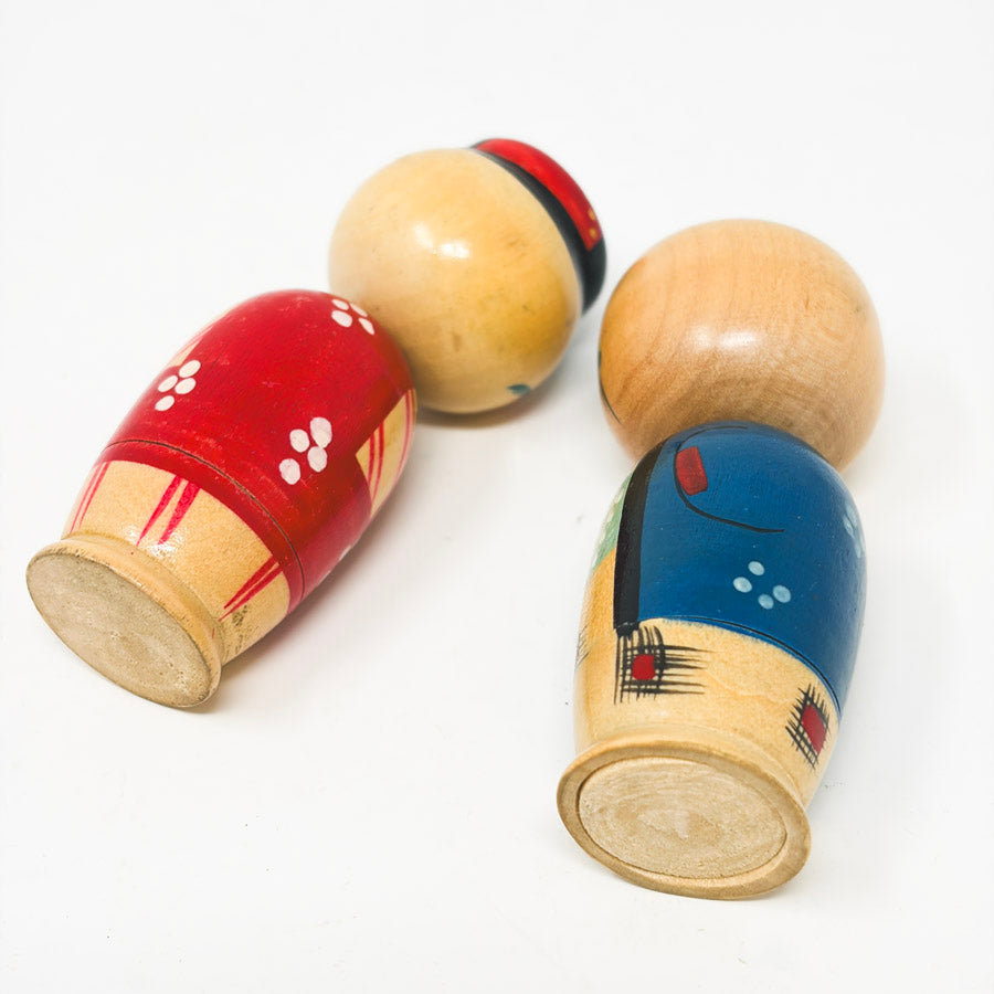 Vintage Kokeshi Nodding Head Dolls - Couple