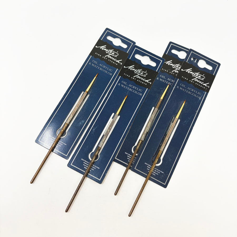 Master's Touch Golden Taklon Paint Brushes (1)