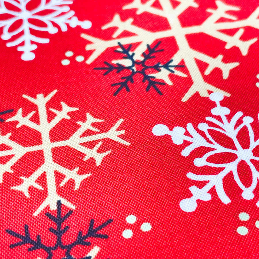 Appx 2 Yds Snowflake Medly Cotton (Blend?) Fabric