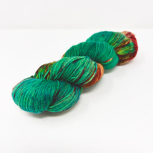 Unmarked Hand Dyed Tie Dye Yarn - Green and Red