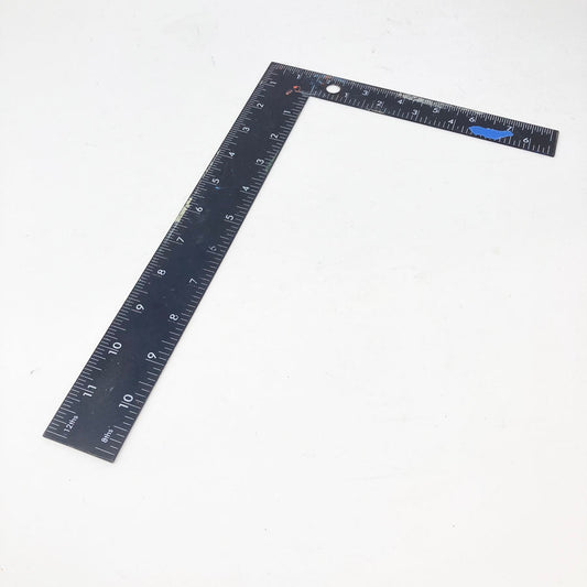Metal L Ruler (8"x12")