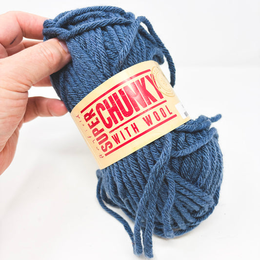 Sirdar Hayfield Super Chunky Yarn
