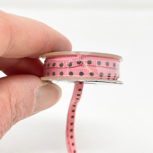 Chocolate Strawberry Dot Ribbon