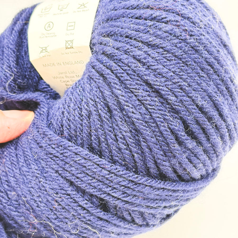 Streetwise Chunky Acrylic Yarn – Blueberry Pie