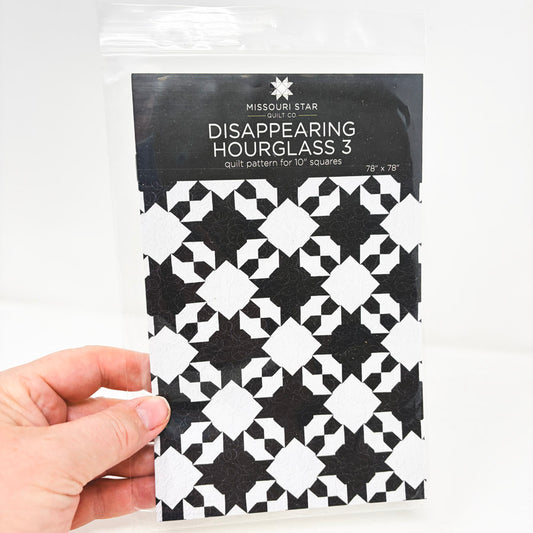 Disappearing Hourglass 3 Quilt Pattern by Missouri Star Quilt Co