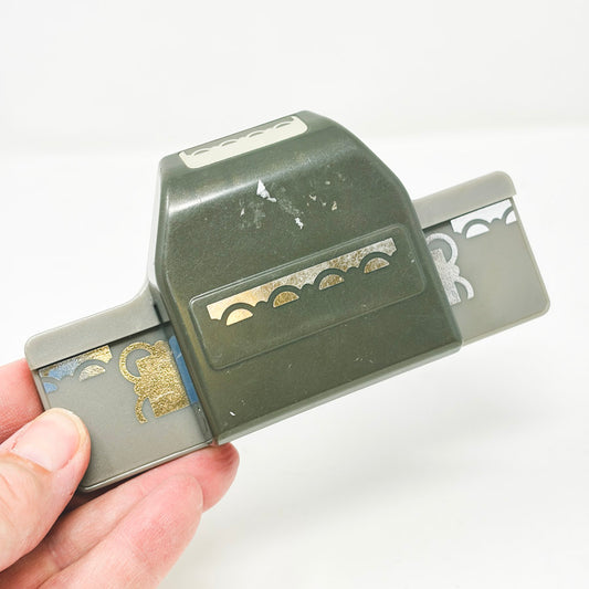 Stampin' Up Lace Ribbon Scallop Border Paper Punch