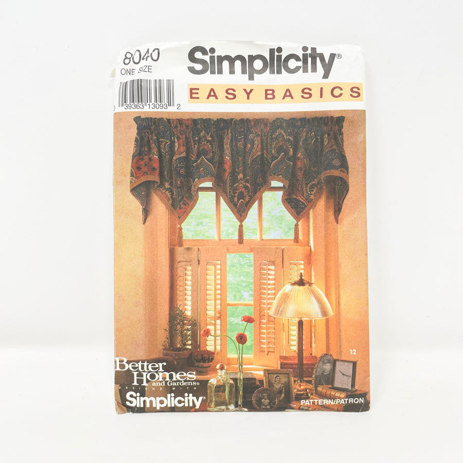 Simplicity 8040 Sewing Pattern - Valance and Shade