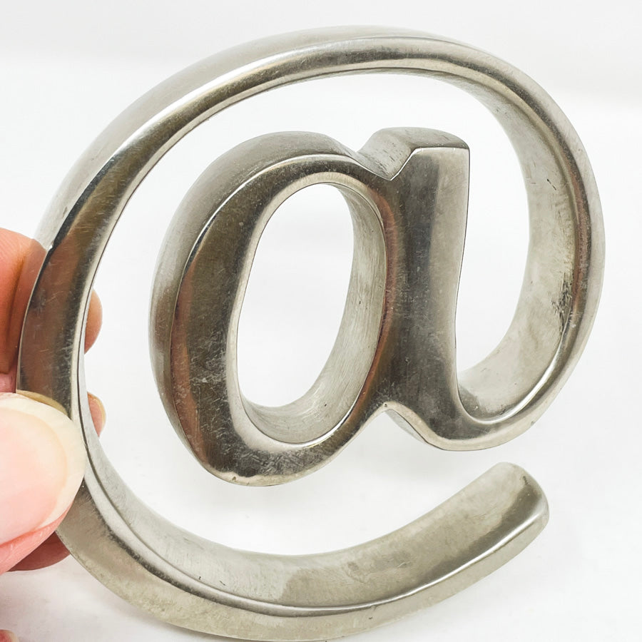 Metal Ampersand Paper Weight