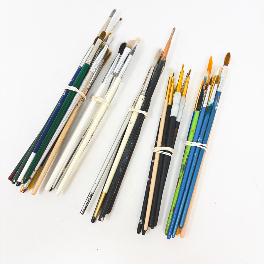 Assorted Paintbrush Bundles (1)