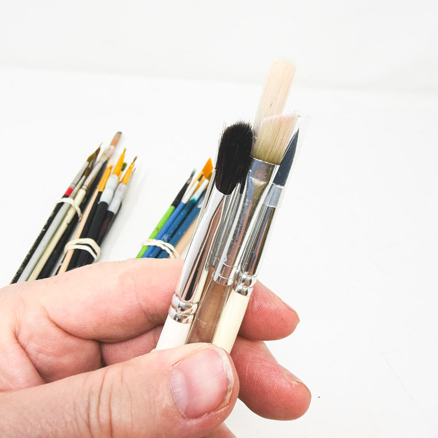 Assorted Paintbrush Bundles (1)