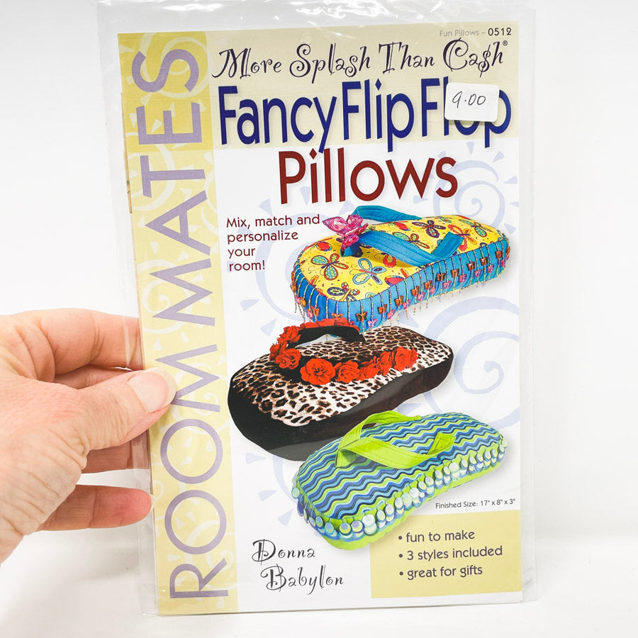 Roommates Sewing Pattern 0512 Fancy Flip Flop Pillows