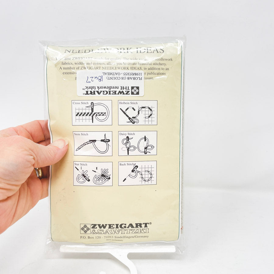 Zweigart 18 ct Needlework Fabric 18 x 27 Oatmeal