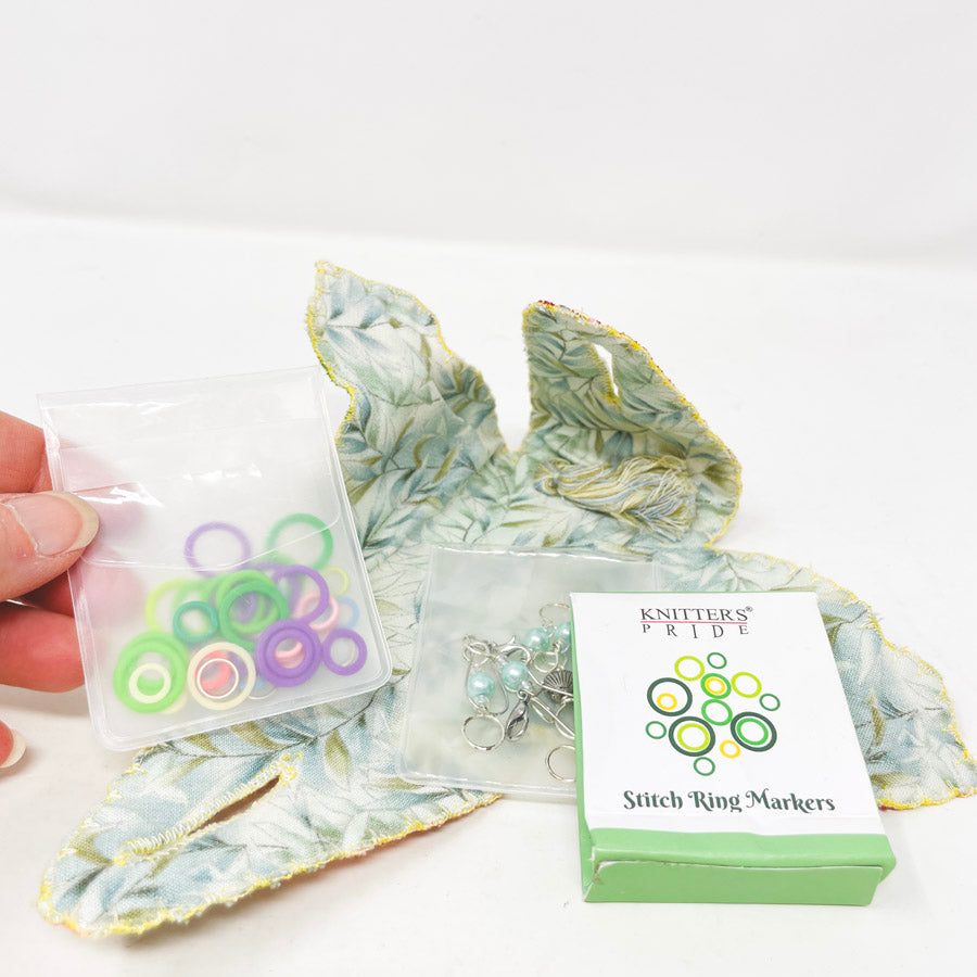 Floral Knitting Markers Kit