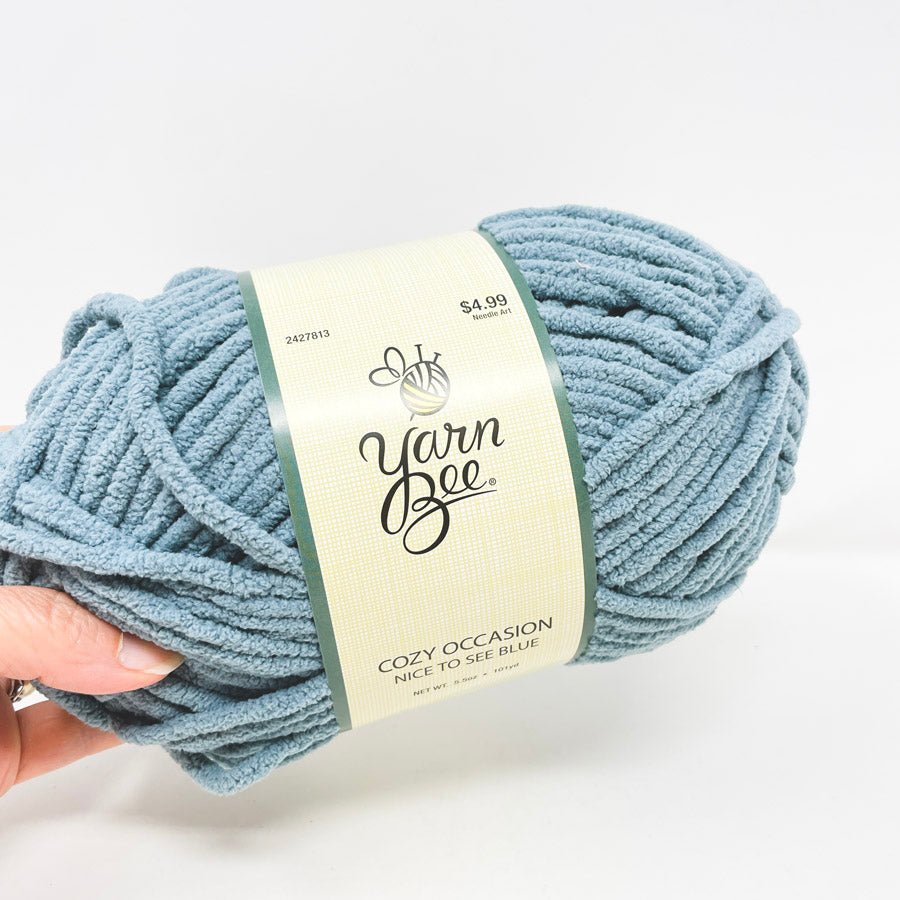 Yarn Bee Cozy Occasion Nice to See Blue Polyester Yarn (1)