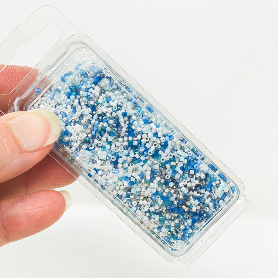 Mixed Blues Seed Bead Soup (1)