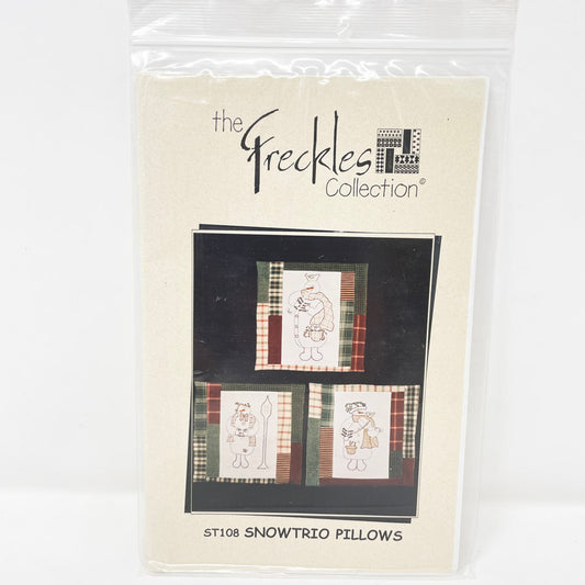 Snowtrio Pillows Quilt Pattern by The Freckles Collection