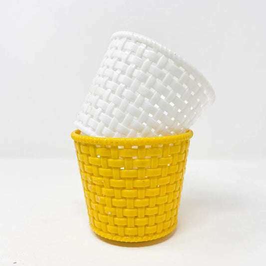 Vintage Nevco Plastic Basket Weave Plant Pots (2)